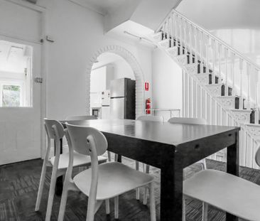 Darlington - Photo 4