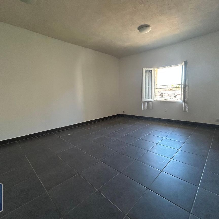 Location Appartement 3 pièces 57m² CARPENTRAS 84200 - Photo 1