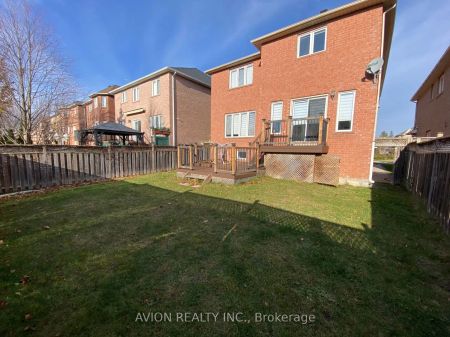 Property For Lease | N9239275 - Photo 5