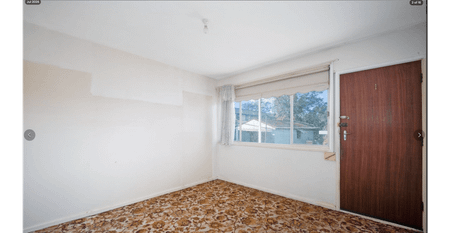 House for rent - Photo 2