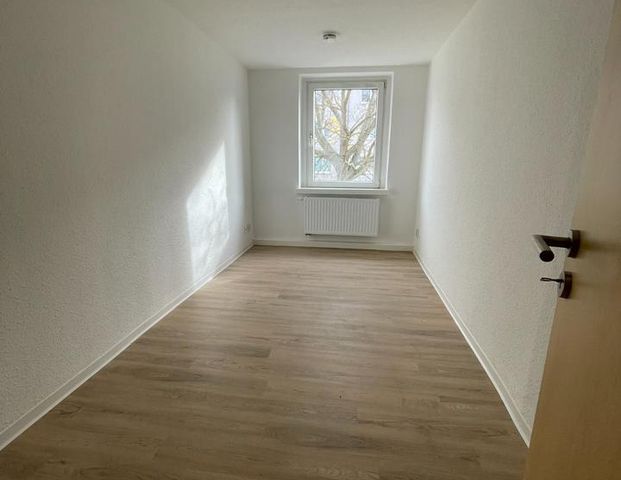 moderne 4-Raum-Wohnung - Photo 1