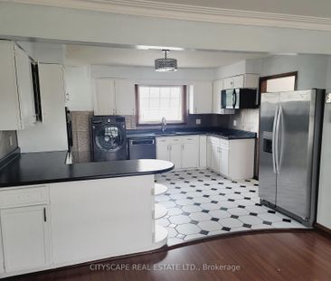 For Lease - 342 Sutherland Drive, Kingston, Ontario - Photo 1