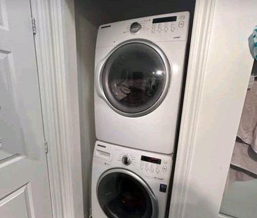 🏢 Grand 3½ moderne avec stationnement intérieur – Disponible 1er ju... - Photo 4