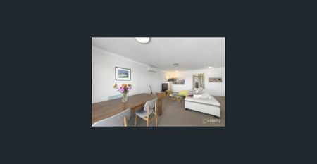 WALK TO NEW FARM PARK WITH RIVER VIEWS AND A POOL - Photo 5