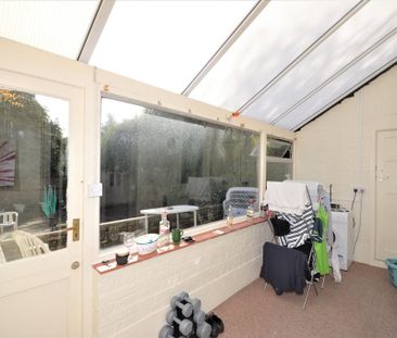 4 bedroom detached house to rent - Photo 3