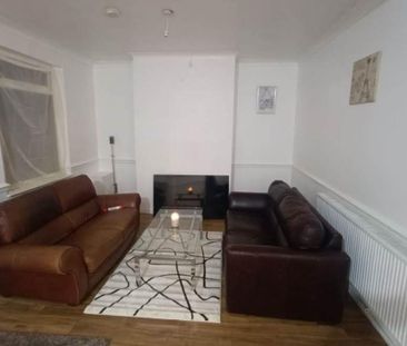 Room in a Shared House, Norway Street, M6 - Photo 1