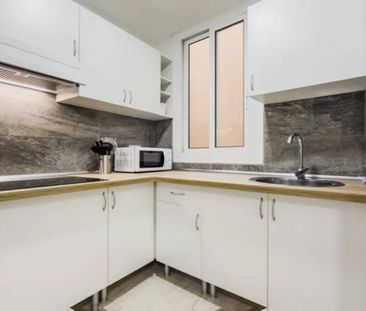 Carrer de la Lluna, Barcelona, Catalonia 08001 - Photo 4