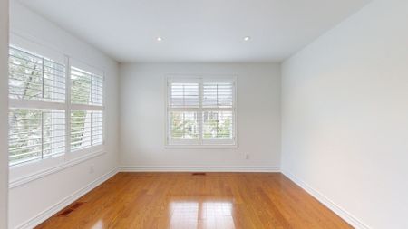 For Lease - 21 David Dunlap Circle, Toronto, Ontario - Photo 4