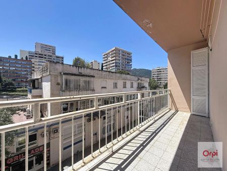 Location Appartement 3 pièces 62m² AJACCIO 20090 - Photo 5