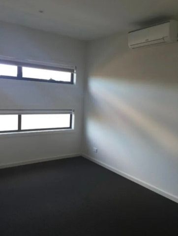 Pascoe Vale - Photo 4