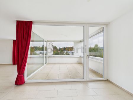 Moderne 4.5 Zimmerwohnung mit grosszüger Loggia in Wald - Foto 4