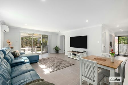 Spacious 4 Bedroom Family Home - Photo 2