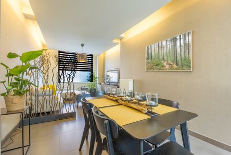 TE HUUR : Instapklare rijwoning met zonnige tuin te koop in Assebroek - Photo 3