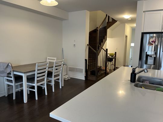 For Lease - 611 Boyd Lane, Milton, Ontario - Photo 1