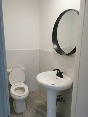 For Lease - 2135 Jane Street, Toronto, Ontario - Photo 4