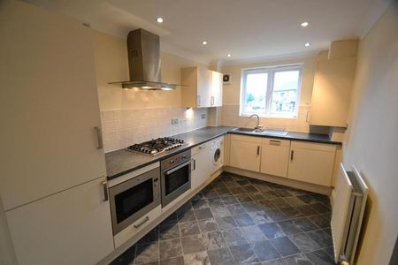 2 Bedroom Apartment To Let - Photo 3