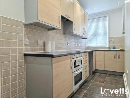 1 bedroom flat to rent - Photo 5