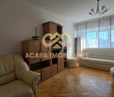 APARTAMENT 3 CAMERE 77MP - Photo 2