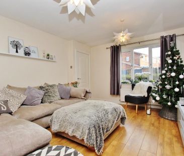 Cleeve, Glascote, TAMWORTH - Photo 1