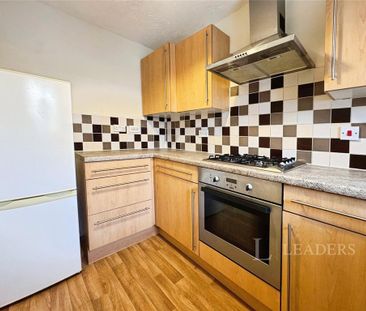 2 bedroom terraced house to rent - Photo 5