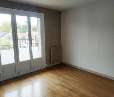 Location Appartement 3 pièces 62m² ANNECY 74000 - Photo 2