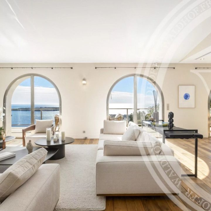 Villa • Cannes - Photo 1
