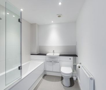 2 bedroom apartment to rent - Photo 6