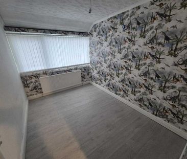 Melville Close - Photo 3