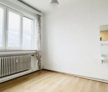 Appartement te huur in Sint-Lambrechts-Woluwe voor € 1.400 met 2 sl... - Photo 4