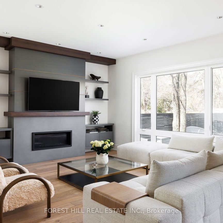 For Lease - 8 Nora Road, Toronto, Ontario - Photo 1