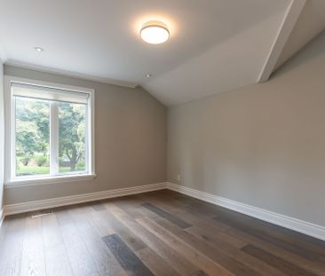 For Lease - 1590 Yew Street, Mississauga, Ontario - Photo 4
