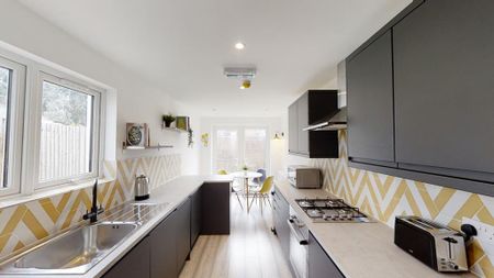 5 bedroom house share to rent - Photo 4