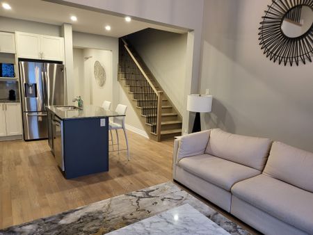 For Lease - 13 Eberhardt Drive, Wasaga Beach, Ontario - Photo 5