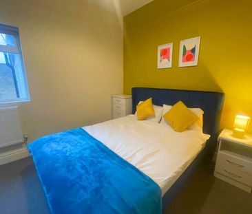 1 bedroom in a house share to rent - Photo 1
