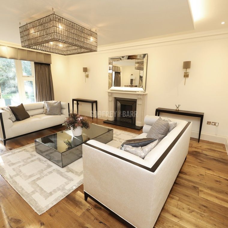 Chesham Close Mill Hill NW7 - Photo 1