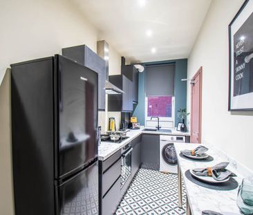 Sunny Grove (room 4), Morley, Leeds - Photo 3