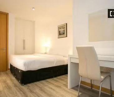 1-bedroom flat to rent in North Wall, Dublin - Photo 4