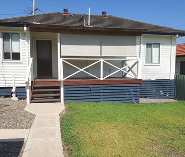 92 Floraville Road, 2280, Floraville Nsw - Photo 1
