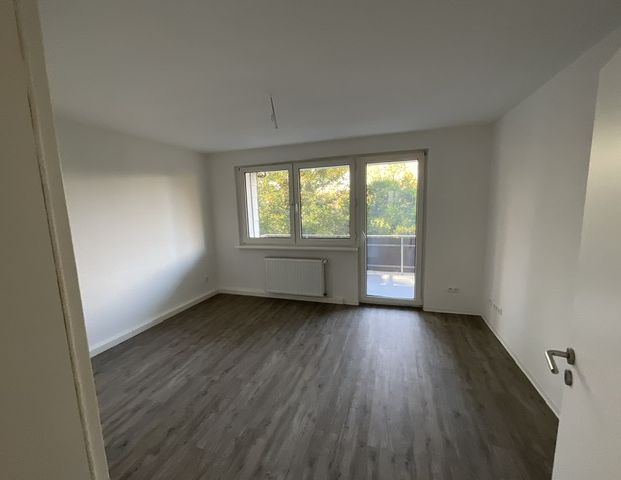 Charmante 3-Zimmer-Etagenwohnung in Essen  70,78 m² mit Badewanne und Tageslicht - Foto 1