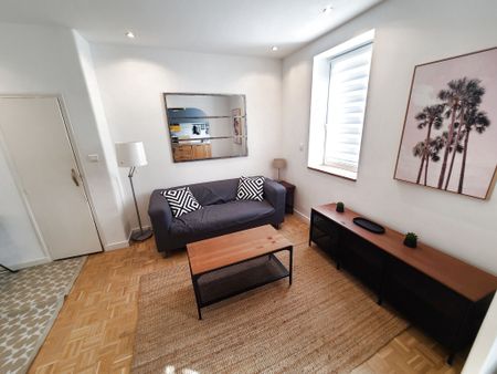 Appartement 3 pièces 52m2 MARSEILLE 9EME 950 euros - Photo 4