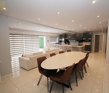 4 bedroom detached house to rent - Photo 1