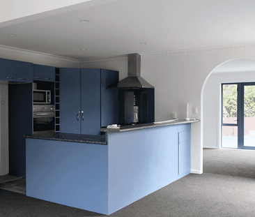 Spcious family home in Rolleston - Photo 2