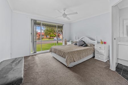 11 Brightwaters Close - Photo 4