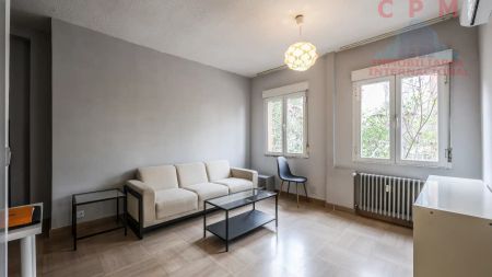 Piso de alquiler en Hispanoamérica - Bernabéu - Photo 2