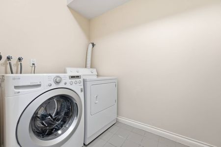 For Lease - 253 Byng Avenue, Toronto, Ontario - Photo 2