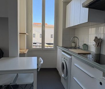 Location Appartement 1 pièce 22m² MARSEILLE 10ème - Photo 5