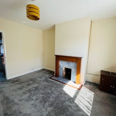 Burford Road, Evesham, WR11 - Photo 1