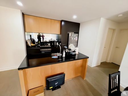 2 bed 2bath - Photo 4