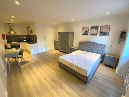 Studio to rent - Photo 4