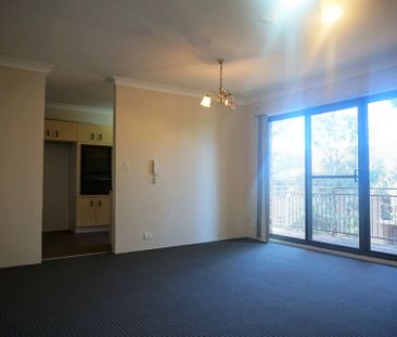 Updated apartment - Photo 3